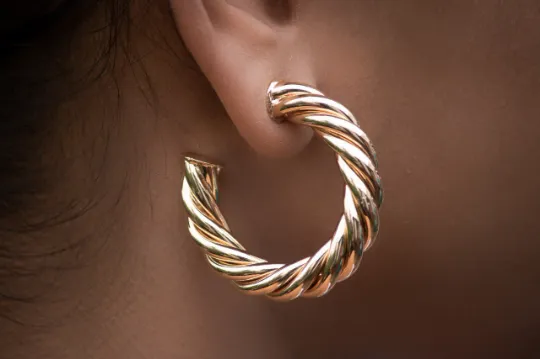 14K GoldFilled Twisted Hoop Earrings Jewelvers Earrings 14K GoldFilled Twisted Hoop Earrings Jewelvers Earrings