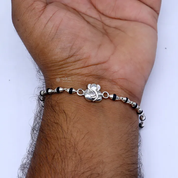 Bracelets TRIBAL ORNAMENTS 925 sterling silver handmade Lord Ganesha holy basil rosary beads Rakhi bracelet black Tulsi beaded bracelet rk391 Bracelets TRIBAL ORNAMENTS 925 sterling silver handmade Lord Ganesha holy basil rosary beads Rakhi bracelet black Tulsi beaded bracelet rk391