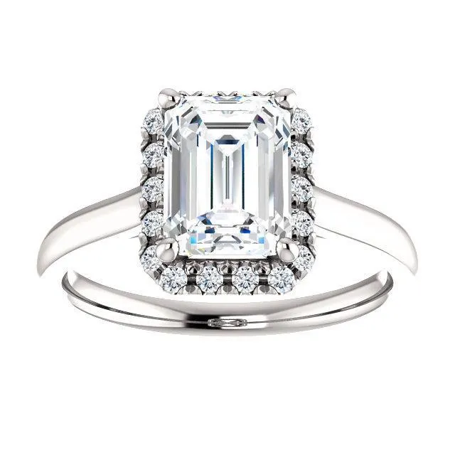 Fire Brilliance Rings Emerald Moissanite Diamond Accent Ice Halo FrenchSet Ring