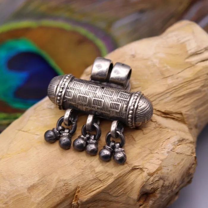Necklaces 925 Sterling silver traditional tribal amulet pendant jewelry nsp48 TRIBAL ORNAMENTS