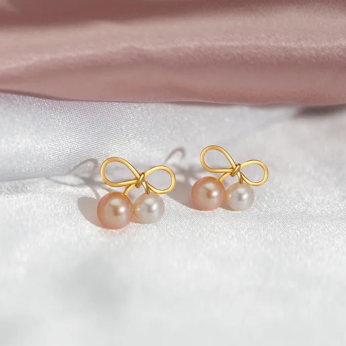 Pearly Lustre Earrings Wonderland Freshwater Pearl Earrings WE00423