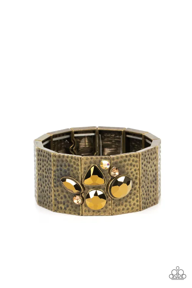 Bracelets Paparazzi Jewelry Paparazzi Bracelet Flickering Fortune Brass