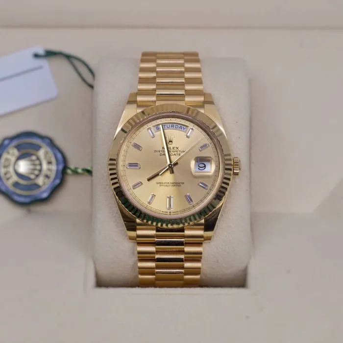 Bracelets Rolex Rolex Day Date 40mm Ref 2282380005 Champagne Diamond Dial Fluted Bezel 18K Yellow Gold President Bracelet Mens Watch