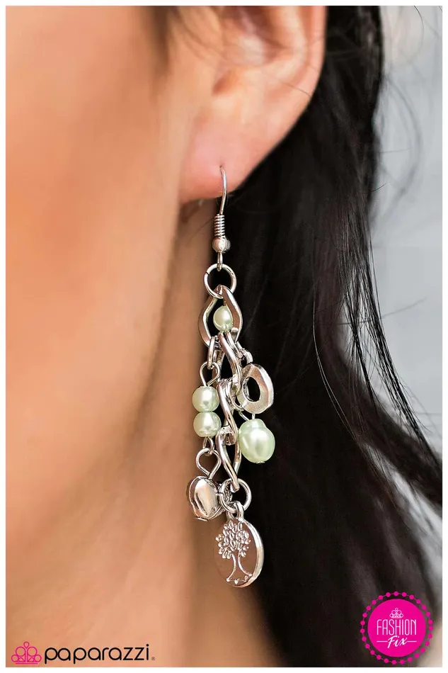 Earrings Paparazzi Earring Pure Bliss Green Paparazzi Jewelry