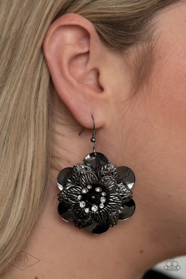 Earrings Paparazzi Jewelry Paparazzi Earring Midnight Garden