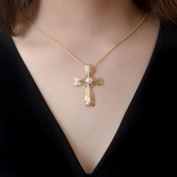 Grainger McKoy Necklaces Grainger McKoy Wide Feather Cross Pearl Pendant Necklace