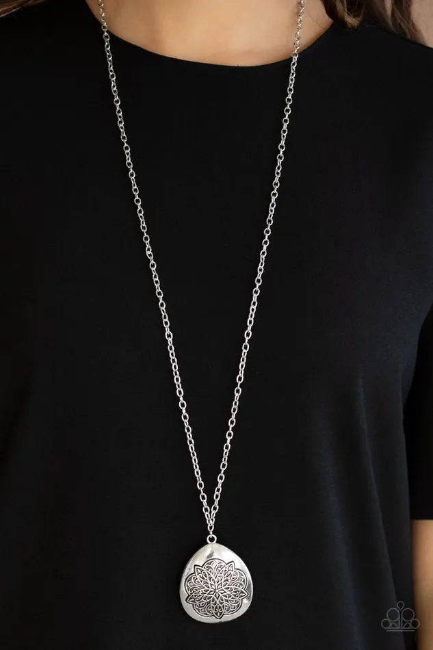 Necklaces Paparazzi Jewelry Paparazzi Necklace Rustic Renaissance Silver