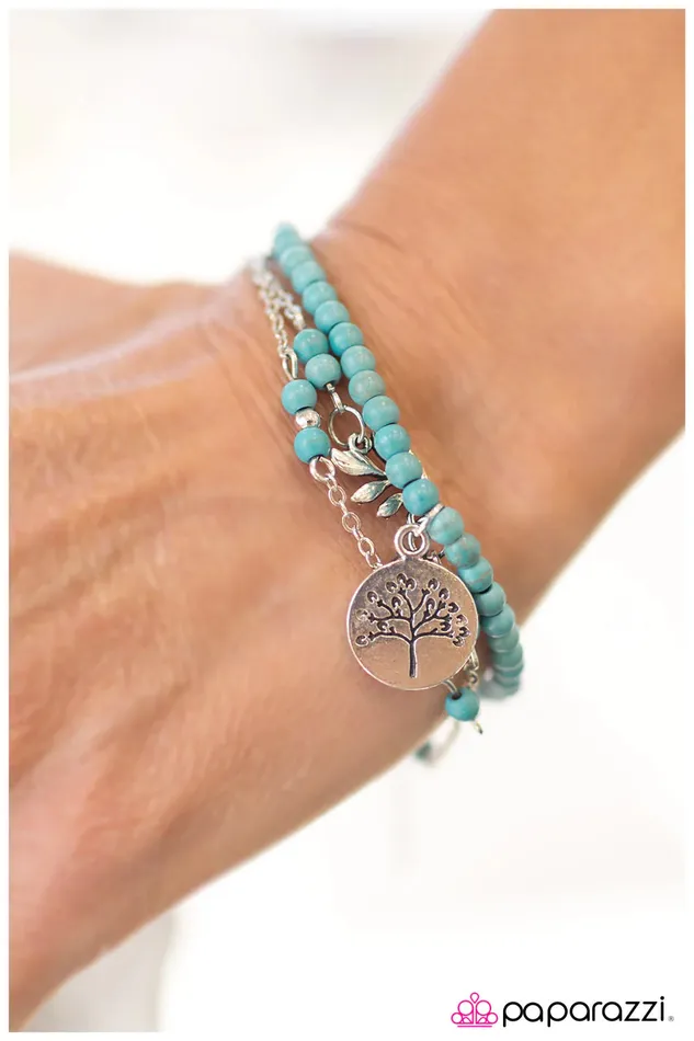 Paparazzi Bracelet Barking Up The Wrong Tree Blue Paparazzi Jewelry Bracelets
