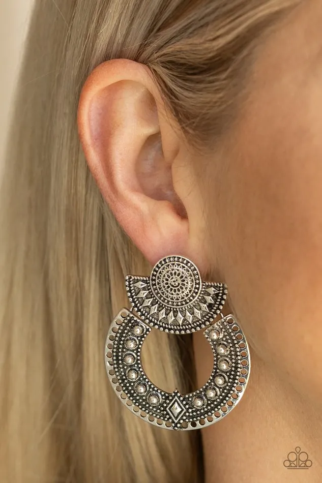Paparazzi Earring Texture Takeover Silver Paparazzi Jewelry Earrings