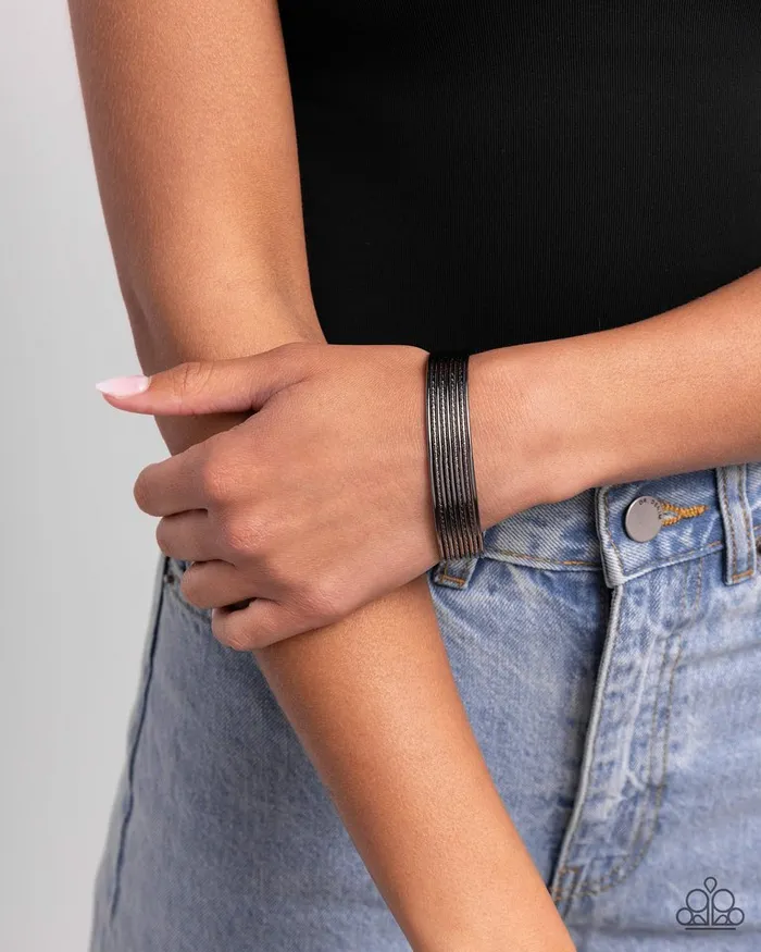 Paparazzi Jewelry Bracelets Paparazzi Bracelet Limitlessly Layered Black