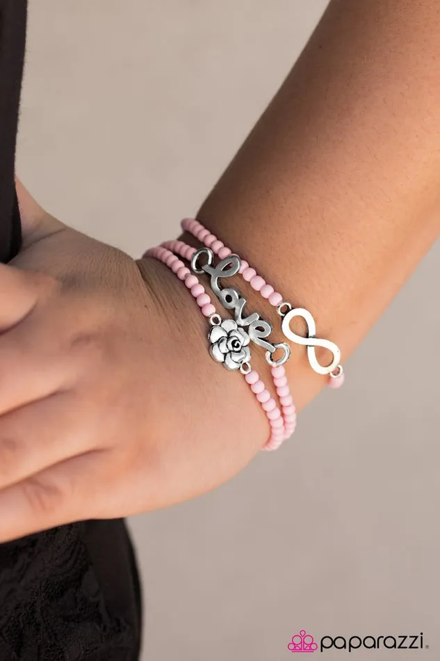 Paparazzi Jewelry Bracelets Paparazzi Bracelet Unforgettable Summer Pink