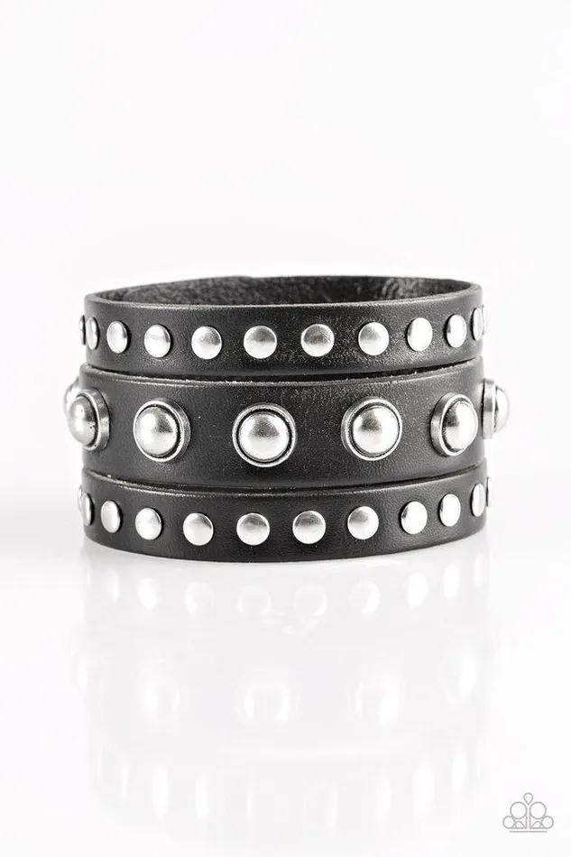 Paparazzi Jewelry Bracelets Paparazzi Bracelet Win Your Spurs Black