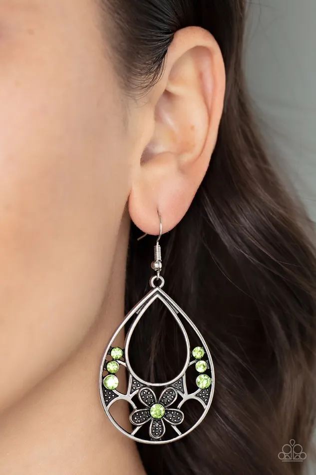 Paparazzi Jewelry Earrings Paparazzi Earring Meadow Marvel Green