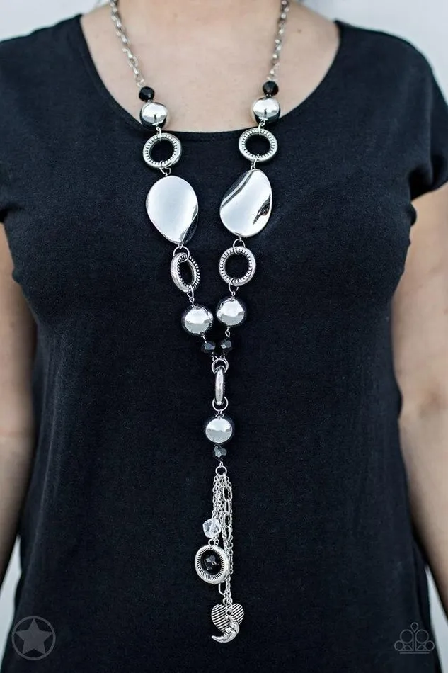 Paparazzi Jewelry Necklaces Paparazzi Necklace Blockbuster Total Eclipse Of the Heart Silver