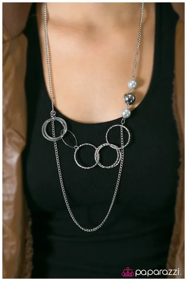 Paparazzi Jewelry Necklaces Paparazzi Necklace Expressionist Silver