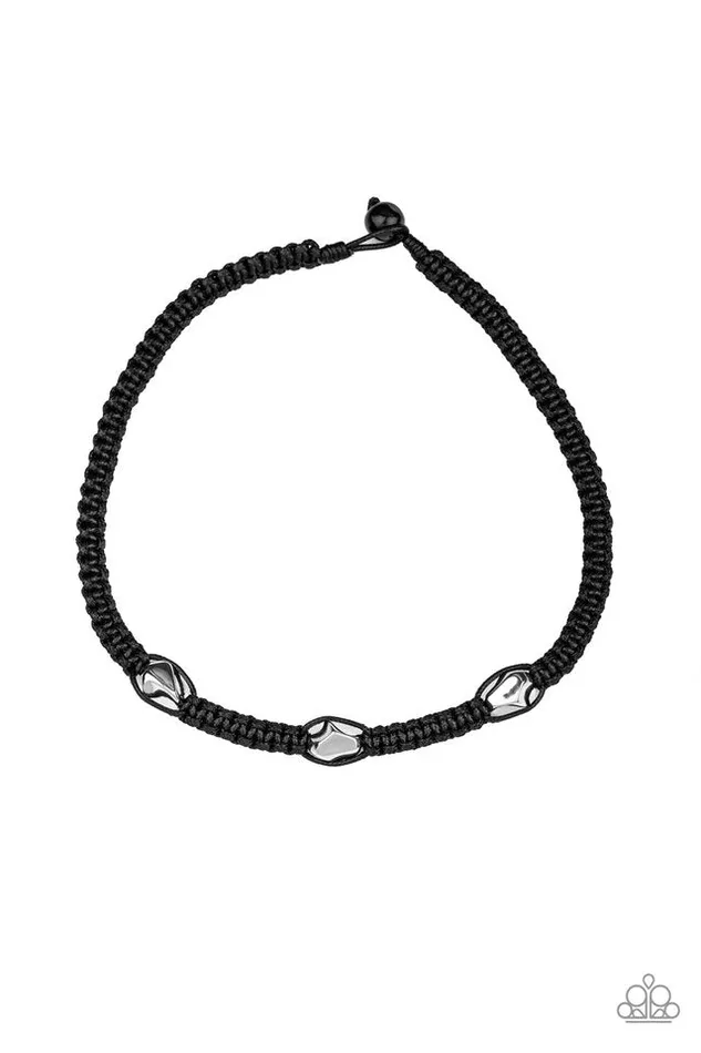 Paparazzi Jewelry Necklaces Paparazzi Necklace RIDERS Block Black Paparazzi Jewelry Necklaces Paparazzi Necklace RIDERS Block Black