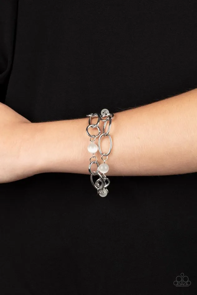 Paparazzi Jewelry Paparazzi Bracelet Delightfully Daydreamy White Bracelets