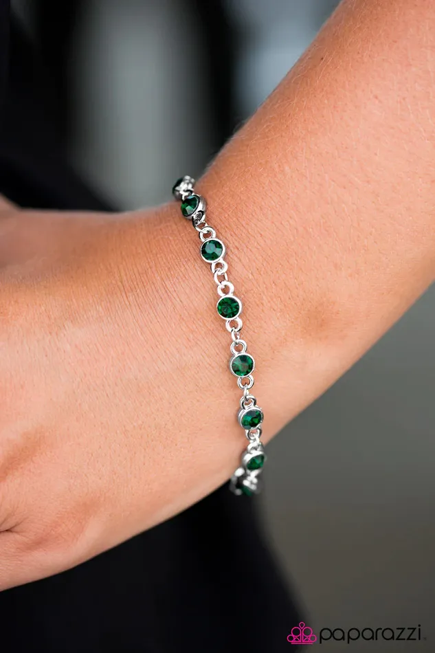 Paparazzi Jewelry Paparazzi Bracelet Hold On To Your SPARKLE Green Bracelets
