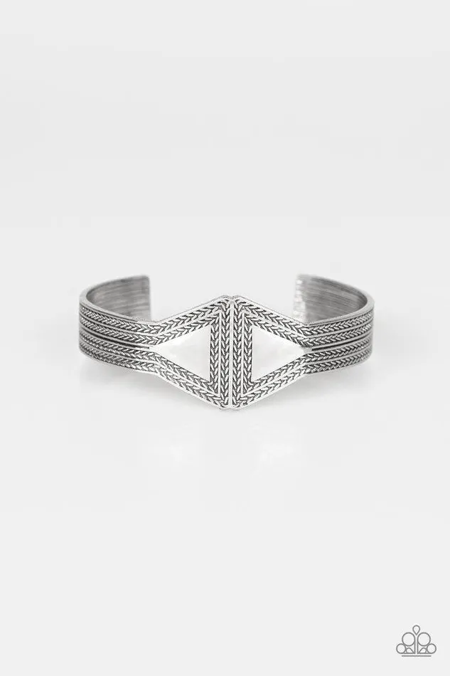 Paparazzi Jewelry Paparazzi Bracelet Zen Den Silver Bracelets