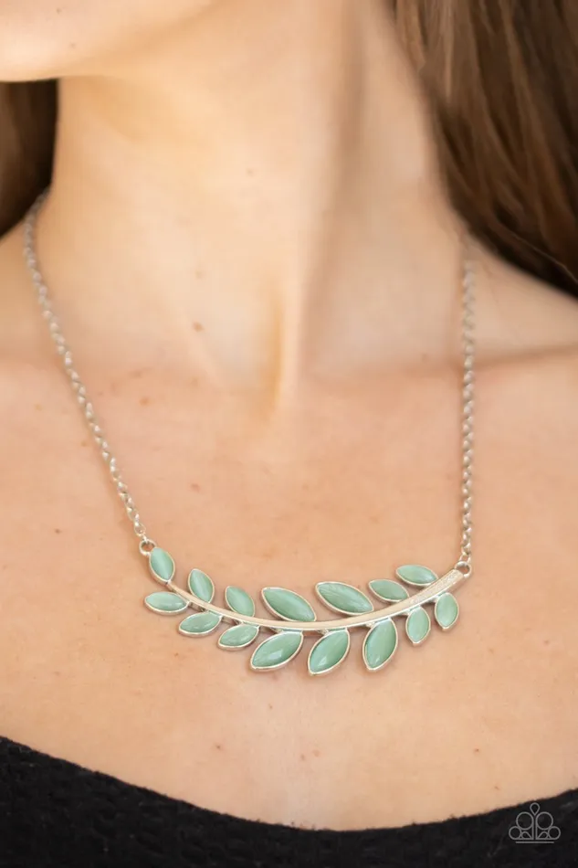 Paparazzi Jewelry Paparazzi Necklace Frosted Foliage Green Necklaces