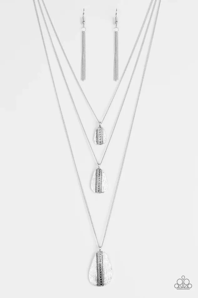 Paparazzi Jewelry Paparazzi Necklace Sonoran Storm Silver Necklaces