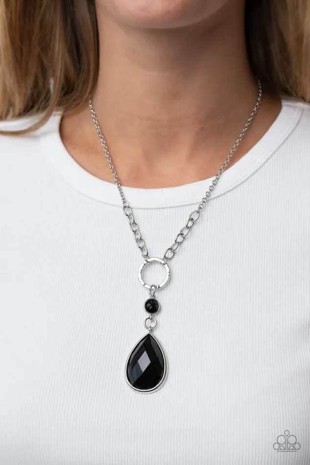 Paparazzi Jewelry Paparazzi Necklace Valley Girl Glamour Black Necklaces