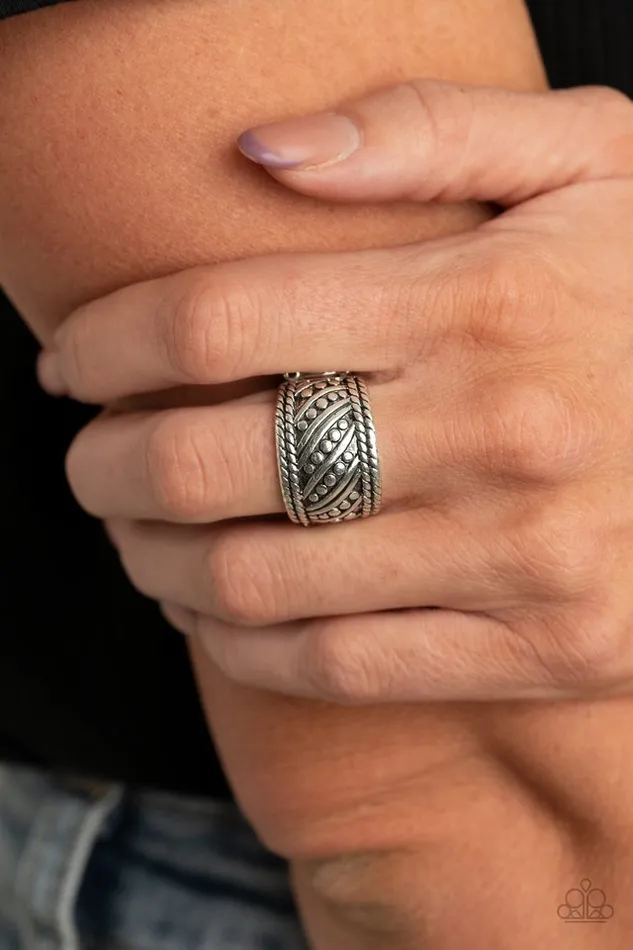 Paparazzi Jewelry Paparazzi Ring Slanted Shimmer Silver Rings