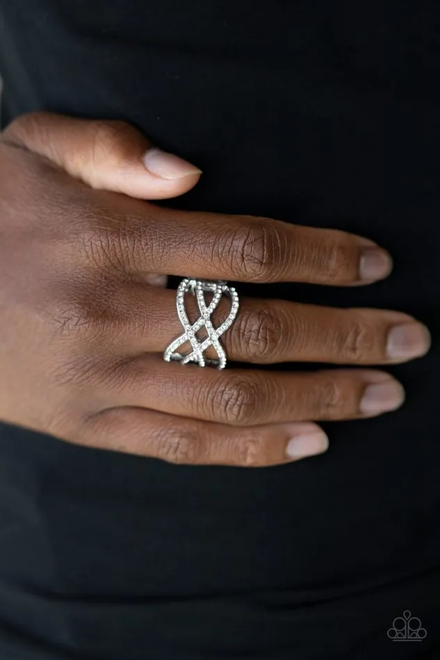 Rings Paparazzi Jewelry Paparazzi Ring Cross Action Couture White