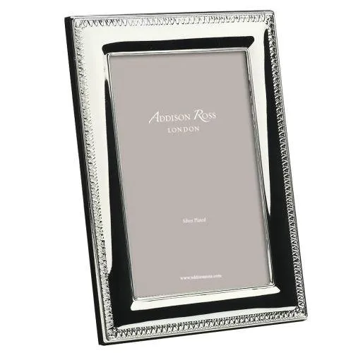 Addison Ross Rings Addison Ross Tooth Silver Frame Addison Ross Rings Addison Ross Tooth Silver Frame