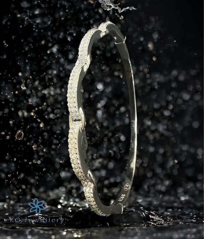 Bracelets Imported The Misty Silver Openable Bracelet