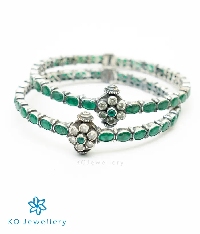 Bracelets Silversmith The Arohi Silver Kemp Bracelet OxidisedSize 28 