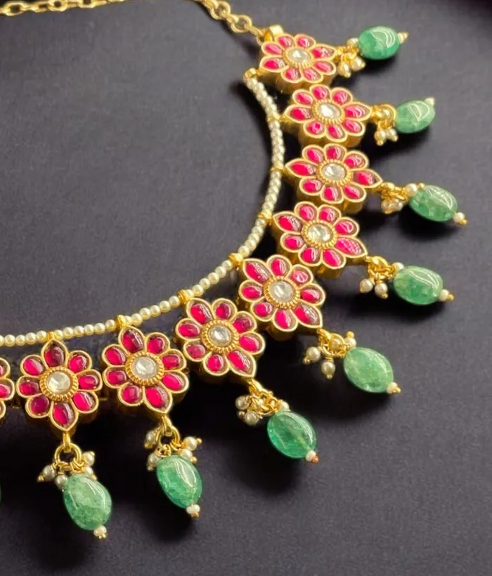 Kundan Necklaces The Mahua Silver KundanJadau Necklace