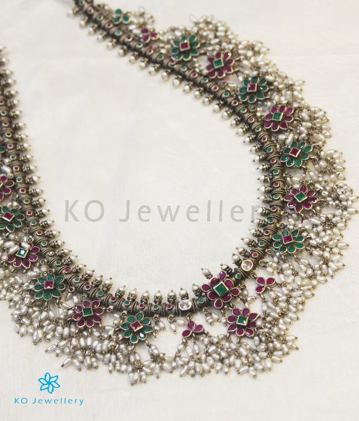 The Maya Silver Guttapusalu Necklace OxidisedRedGreen Silversmith Necklaces