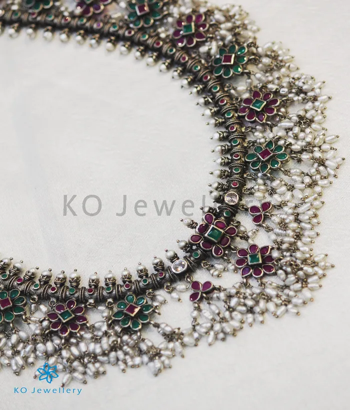The Maya Silver Guttapusalu Necklace OxidisedRedGreen Silversmith Necklaces
