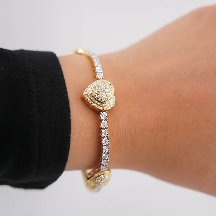 10k Gold Diamond Heart Bracelet 7in C712 AB and J Bracelets