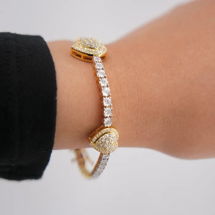 10k Gold Diamond Heart Bracelet 7in C712 AB and J Bracelets