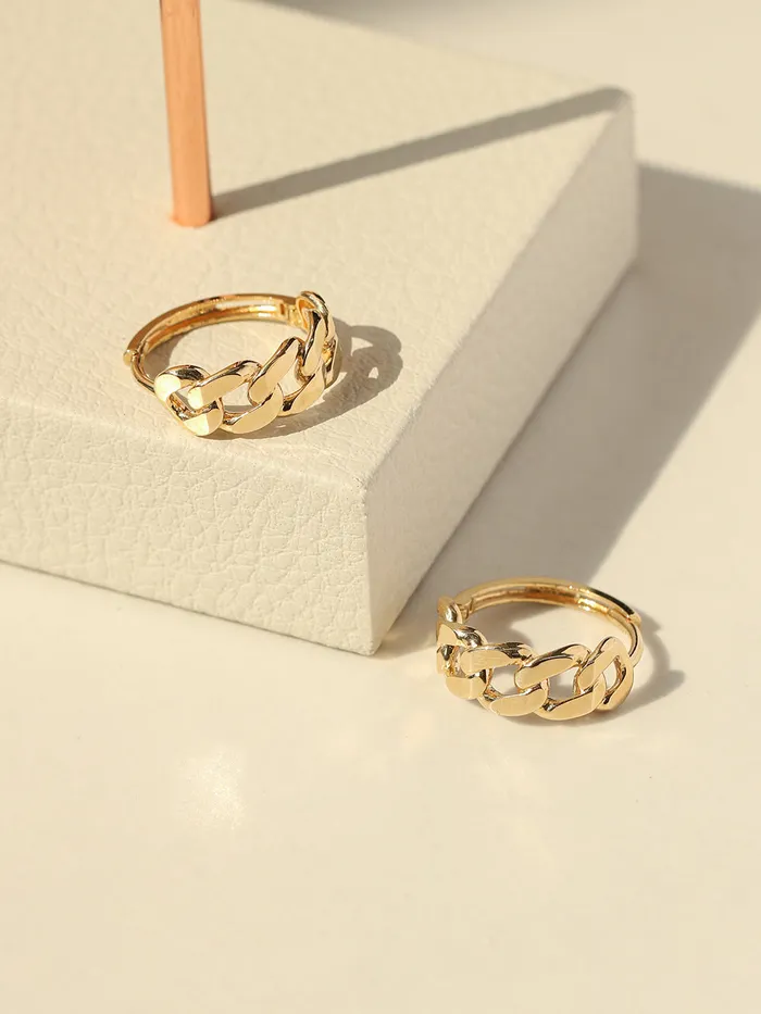 14K 18K Gold Twist Bold Chain Cartilage Hoop Earring MinimalBijoux Earrings