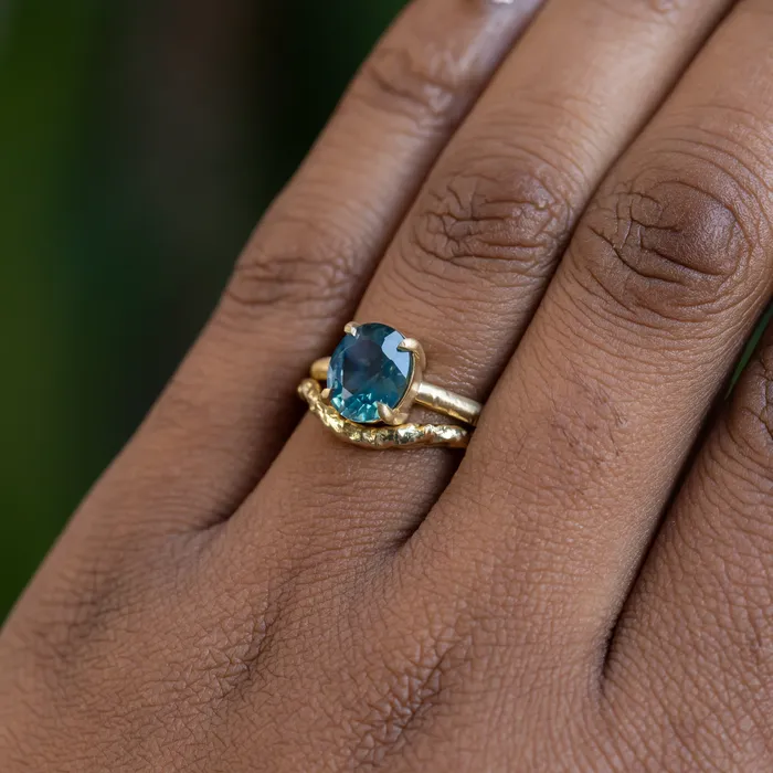 220ct Oval Silky Nigerian Sapphire Low Profile 4 Prong Evergreen Solitaire in 18k Yellow Gold Anueva Jewelry PreStyled Sets