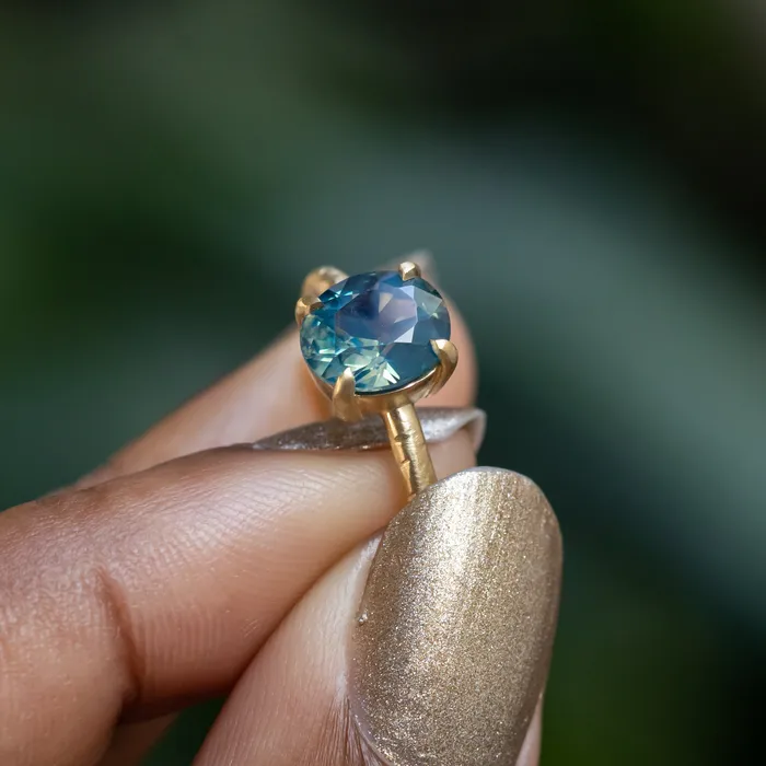 220ct Oval Silky Nigerian Sapphire Low Profile 4 Prong Evergreen Solitaire in 18k Yellow Gold Anueva Jewelry PreStyled Sets