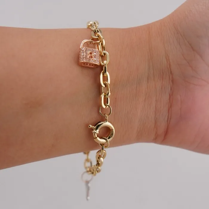 AB and J Bracelets 14K Gold Charm Womens Bracelet AB0715 AB and J Bracelets 14K Gold Charm Womens Bracelet AB0715