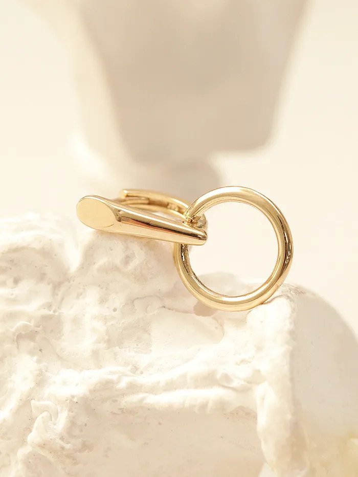 Earrings 14K Gold Volume Stick Circle Hoop Earring MinimalBijoux