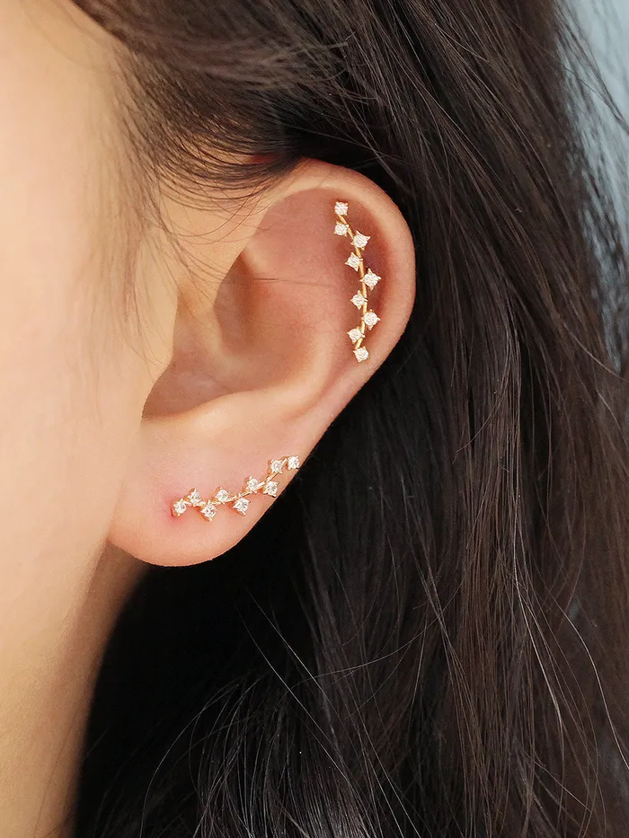 Earrings MinimalBijoux 14K Gold Long Curve Cubic Cartilage Earring 20G18G16G