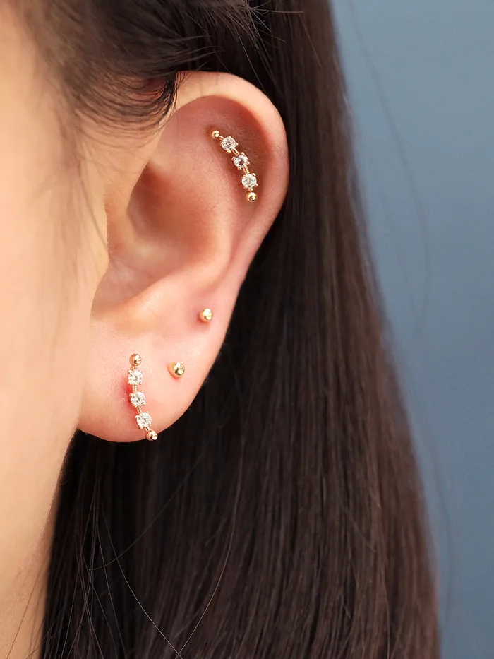 MinimalBijoux 14K Gold Cubic Curve Ball Cartilage Earring 20G18G16G Earrings