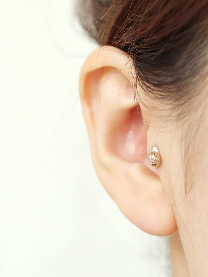 MinimalBijoux Earrings 14K Gold Cap Cartilage Earring 18G16G