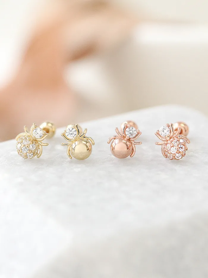 MinimalBijoux Earrings 14K gold Mini Spider cartilage earring 20g