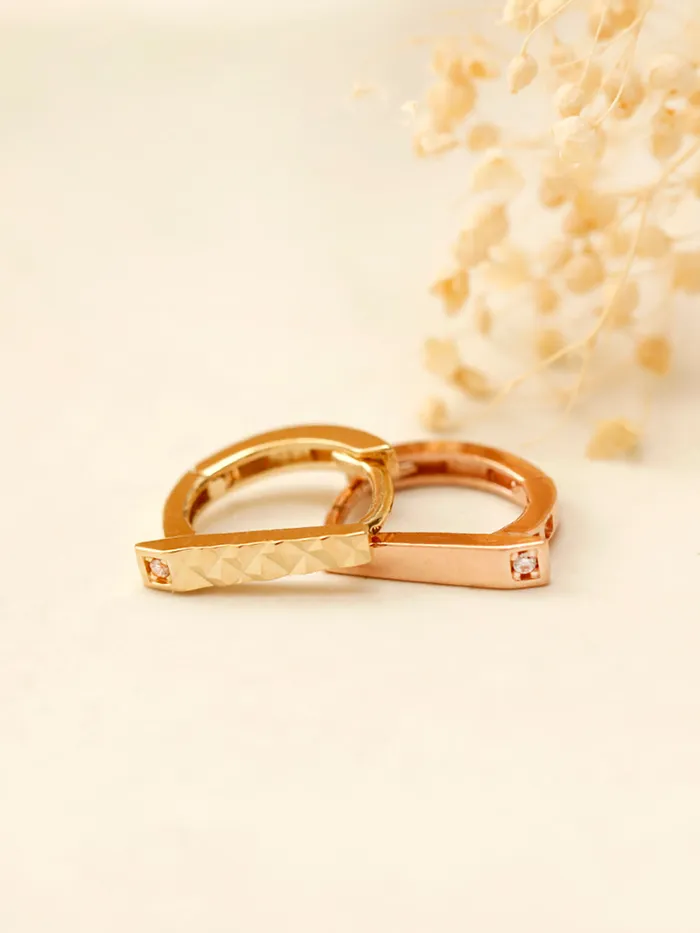 MinimalBijoux Earrings 14K Gold Stick Cubic Cartilage Hoop Earring
