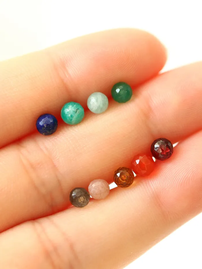MinimalBijoux PreStyled Sets 14K Gold Gemstone Rook Piercing 18G16G