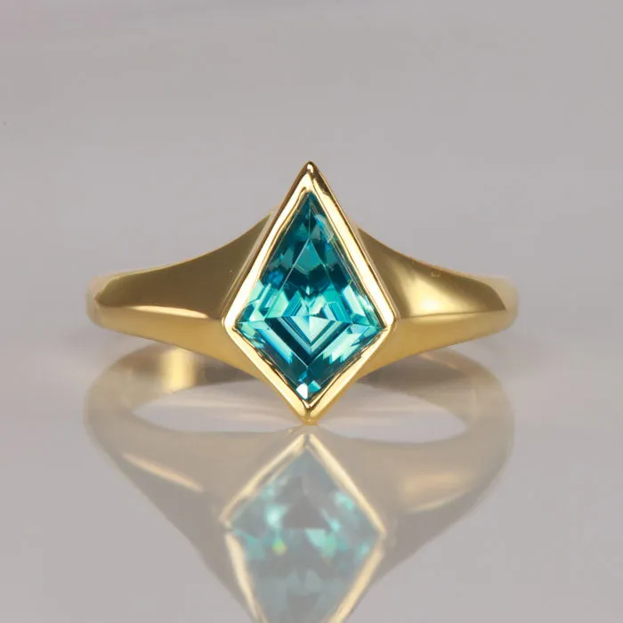 Moriartys Gem Art Rings 18K Yellow Gold Kite Shape Blue Zircon Ring 213 Carats Moriartys Gem Art Rings 18K Yellow Gold Kite Shape Blue Zircon Ring 213 Carats