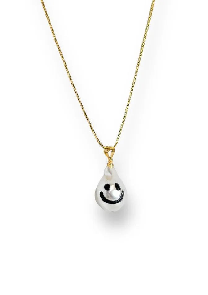 Necklaces Mabel Love Boutique Ghost Happy Face Charm Necklace