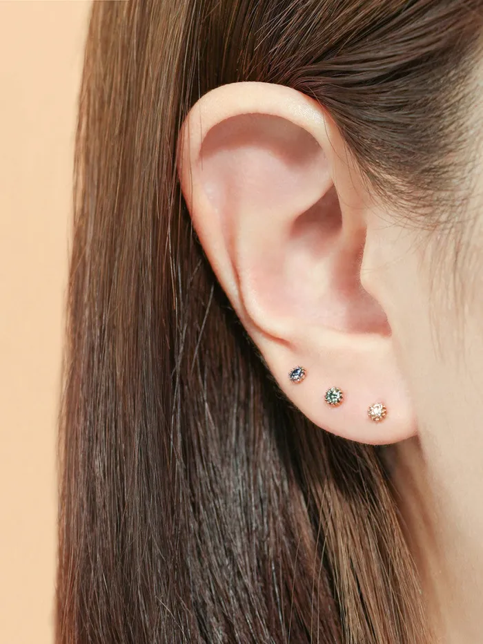 PreStyled Sets 14K Gold Shining Moissanite Internally Threaded Labret Piercing 20G18G16G MinimalBijoux